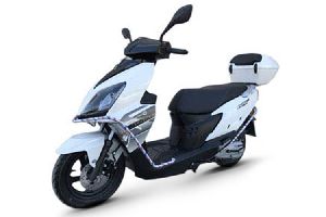  UY125