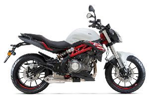 ������ Benelli BN302S