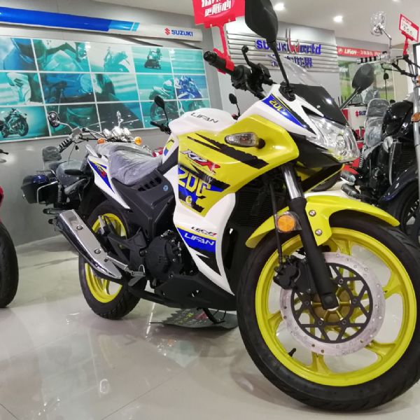  ����LF200-10P