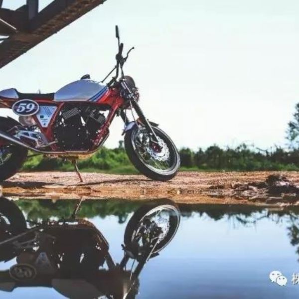  V��250