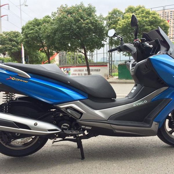 ��ͧ300i