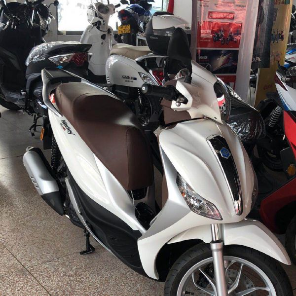 ����������ף�ԭװ���ڣ���΢18967179309���Żݡ�
