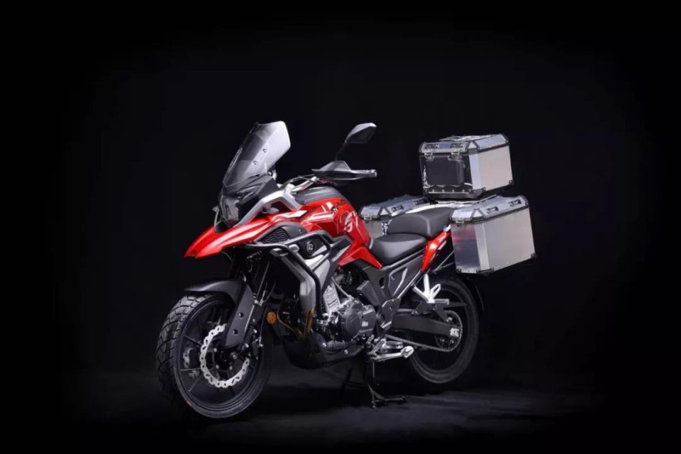 2020��Խ400x