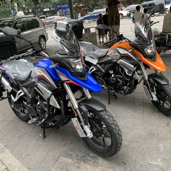 ����������RX1S���ĵ���ˮ��200����Ħ�г���
