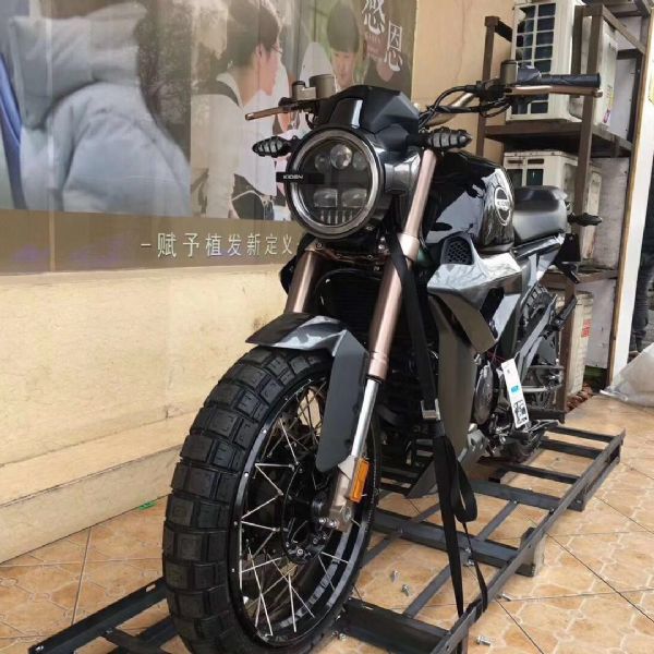 ����DK150-U����Ħ�г�
