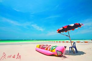 �ڸ�����������Ħ�г��Ϳɵ����ϵĸ�����̲ȥ��ǩ�����ˡ�