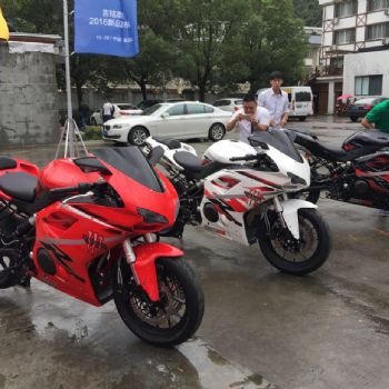 ��ԽJM400