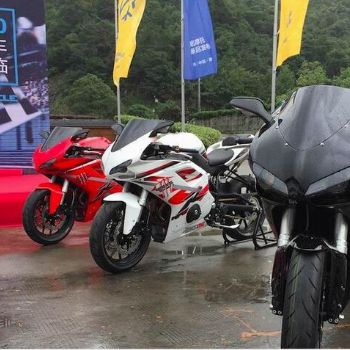 ���� ��Խ JM400 (ţĦ�����׵�����