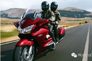 �����й� Honda DreamWing 2014 ST1300��