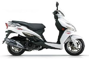 ������ľ VR125