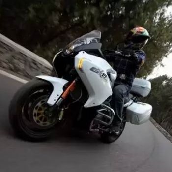 BJ600GS-A