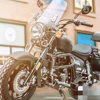  Ǯ��������ʿ200CC������ʽ̫��