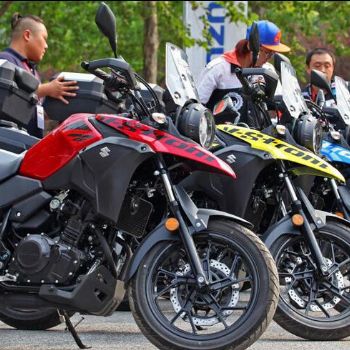 ������ľDL250�������ֳ�����ˮ��˫��Ħ�г���