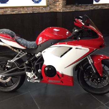  ��Խ400