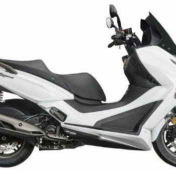 ���� ��ͧXciting 250i CK250T��