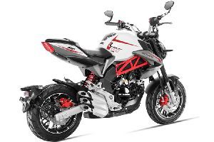 ����˹  AD125