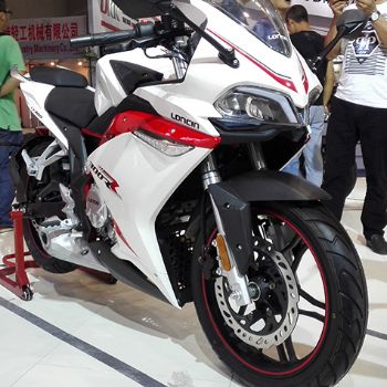  ¡���޼�300RR�ܳ�,����Ԥ����