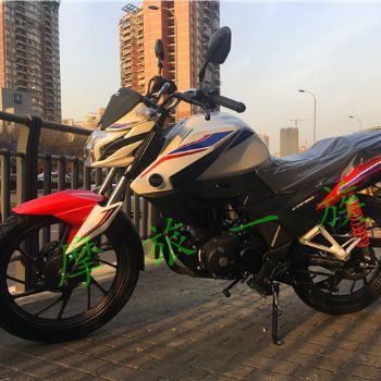 �´��ޱ���CBF150R����150�ֳ�����սӥĦ�г��֡�