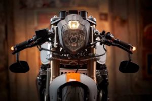 ��ľGSX750 Ӣ���꿧��