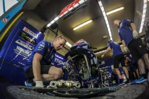 ͼ��| MotoGP����վ���ʻ���