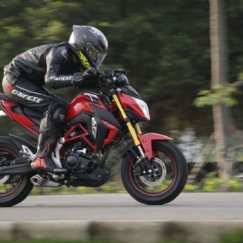  �޼�180R�ֳ�