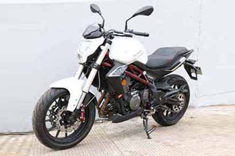 ������ Benelli BJ300GS-3