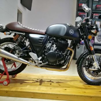  UK400 ���ų�