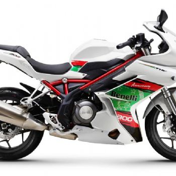 ������ Benelli 쫷�302 BJ300GS-C��