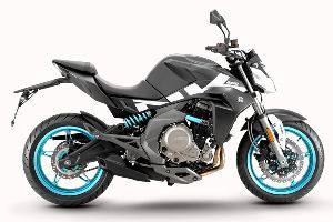 ����650