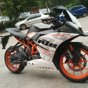 RC  390