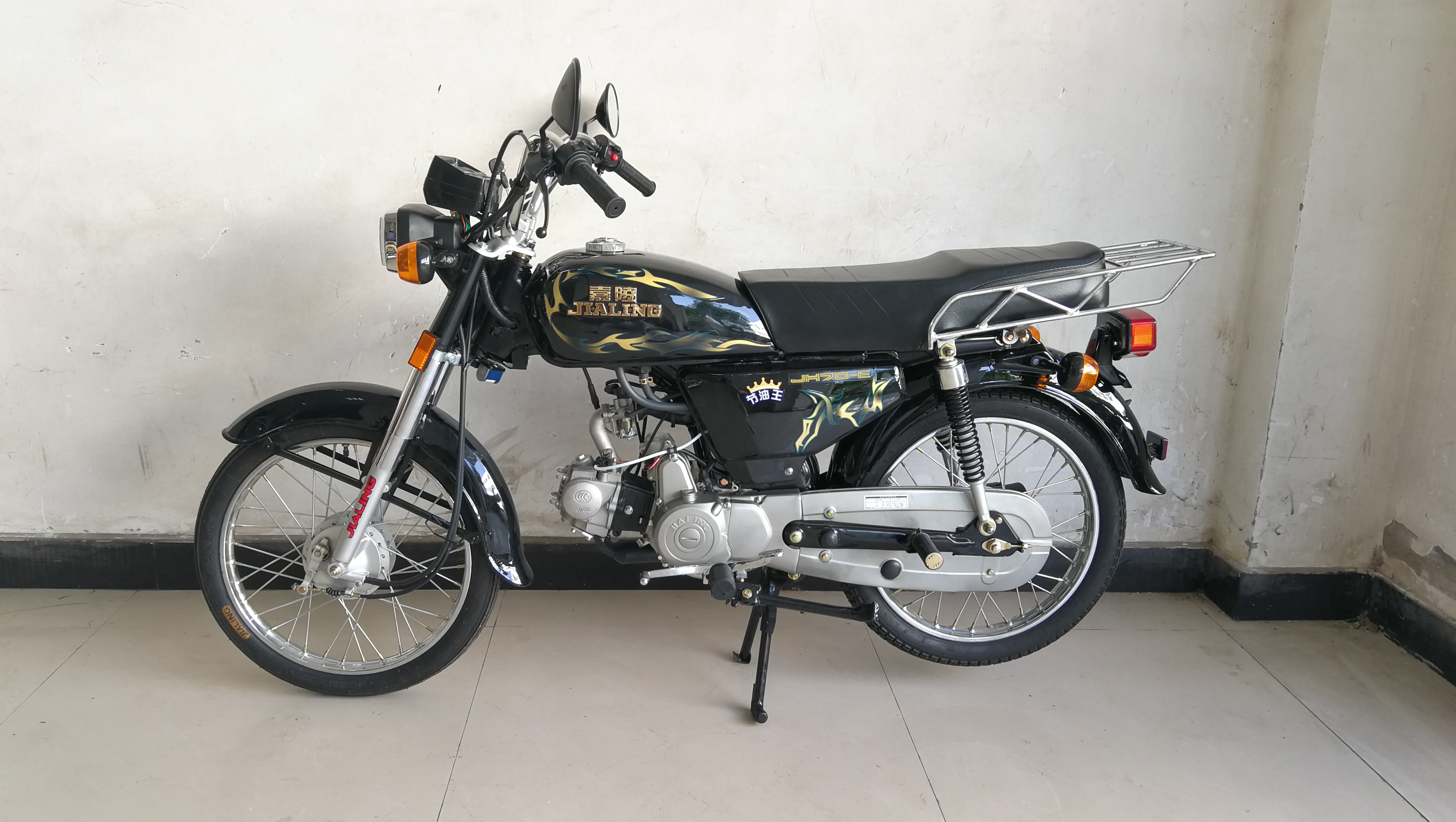 ���� JH70-E