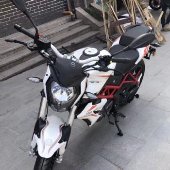 �������챦��150i