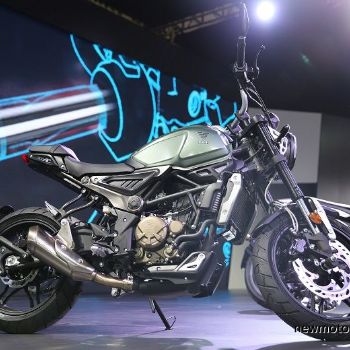 �޼�300AC