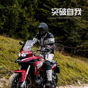 ������  TRK251 BJ250-18