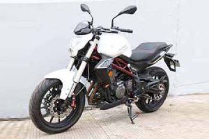 ������ Benelli  BJ300GS-3