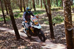 2019���������ȴ�����Ħ�г�ԽҰ��ս��