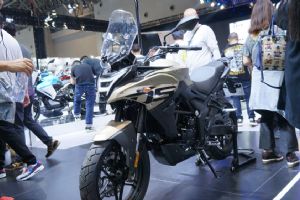 VOGE�޼�300DS2019Ħ���� �޼�300DS