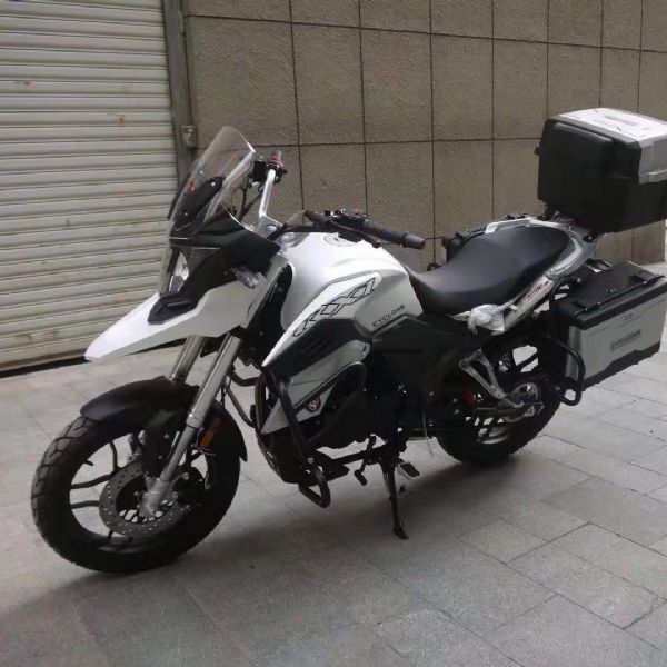  ���������� ����RX1 -200����������������Ħ�С�
