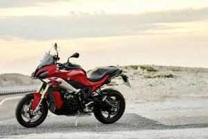 ���� BMWS1000XRͼ����������һ���˶����г�S1000XR